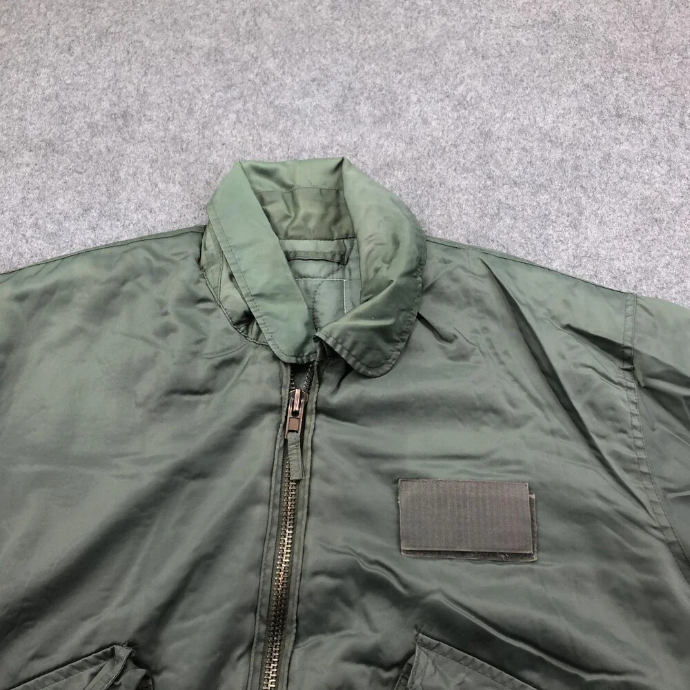 Military Jacket Mens Large Green Nylon Bomber Full Zip Insulated Army Pockets